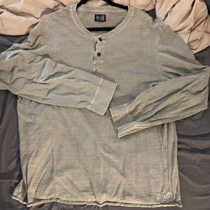 Men’s Green XL long sleeve lucky shirt.